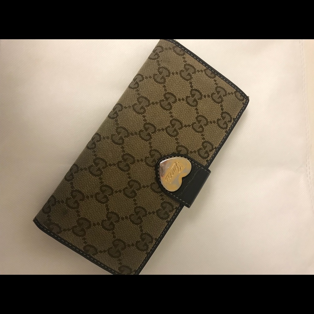 Gucci Wallet, Chocolate leather, AUTHENTIC